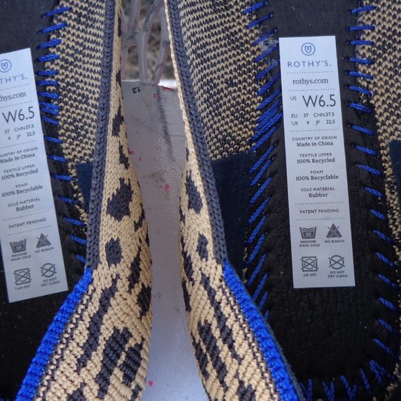 Rothys Leopard Animal Cheetah Jacquard Point Flats 6.5 Women's Flats - Picture 7 of 11